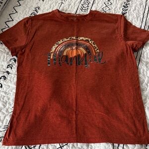 Graphic Tee with Thankful Design